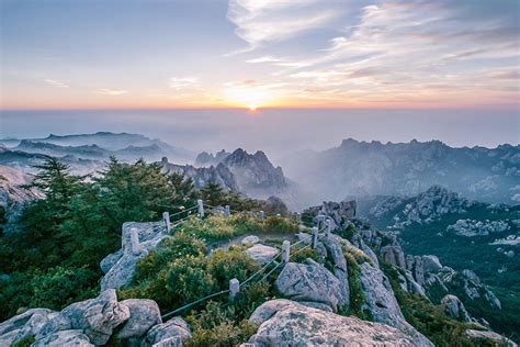 如何坐車去嶗山?嶗山作為中國歷史文化名山之一，不僅是觀光勝地，更是文人墨客吟詠的佳處。